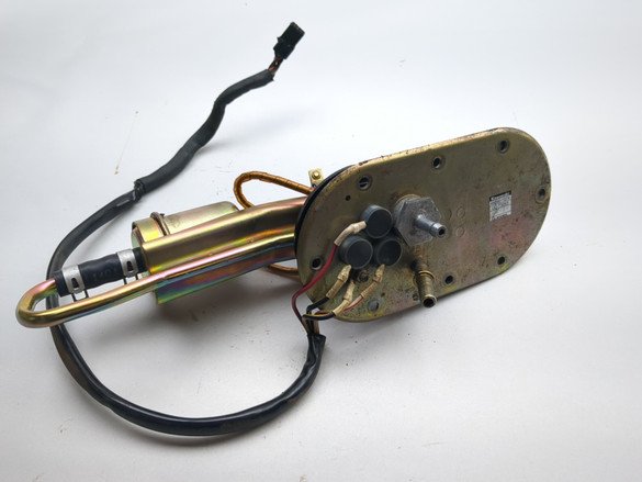 02-03 Kawasaki VN1500 Vulcan Mean Streak Inner KEMSO Gas Fuel Pump 49040-1071