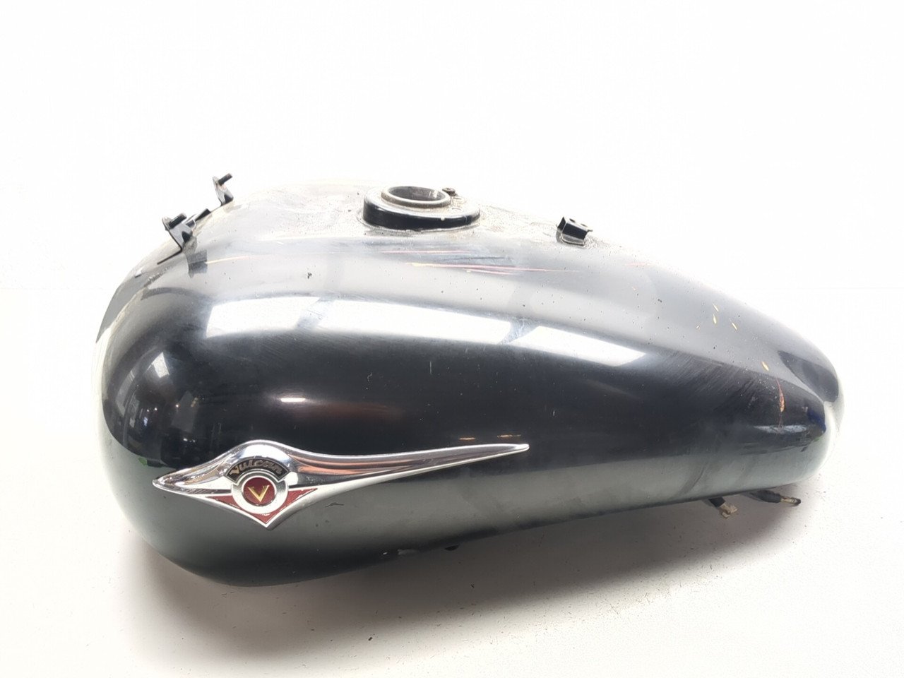 04-10 Kawasaki Vulcan 2000 VN2000 Fuel Tank 51083-5246-H8
