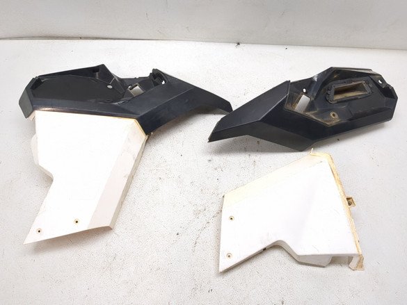 14-15 Can Am Maverick 1000R X XC DPS Console Side Panel Fairing Set 705007358