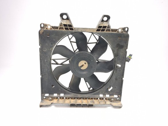 14-15 Can Am Maverick 1000R X XC DPS Front Motor Cooler Radiator Fan 709200564