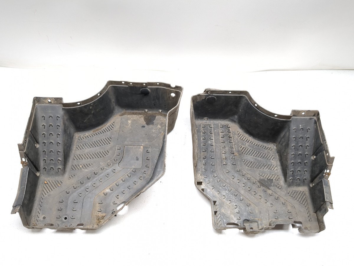 15 16 Can Am Maverick 1000R Turbo XDS Driver Passenger Floorboard Footwell Set