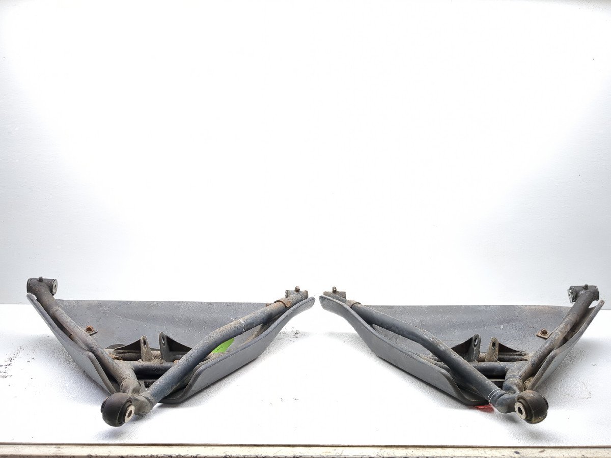 15 16 Can Am Maverick 1000R Turbo XDS Rear Lower Control A Arm With Guards Set