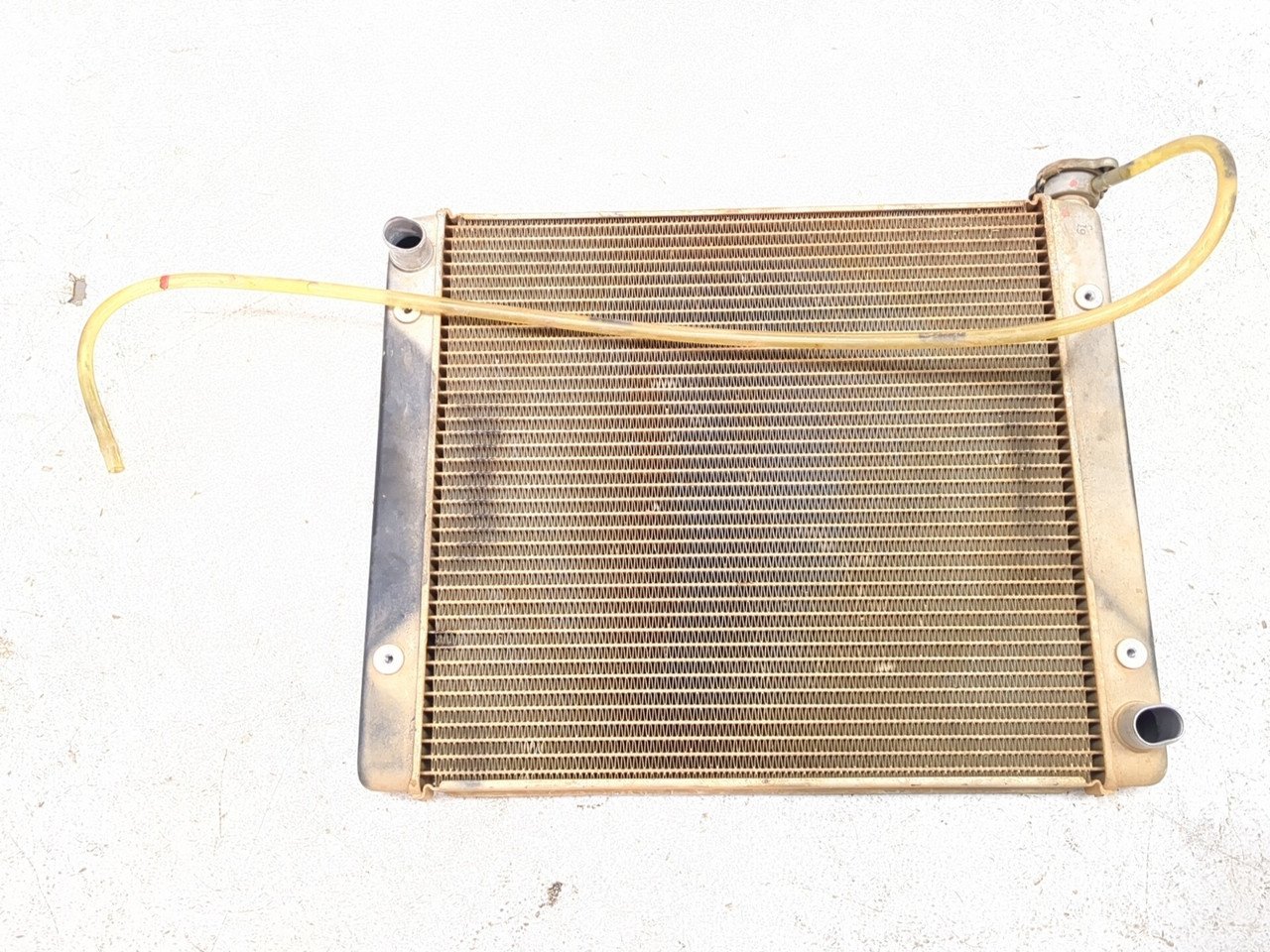16-26 Polaris General 1000 Front Radiator Cooler 1241135