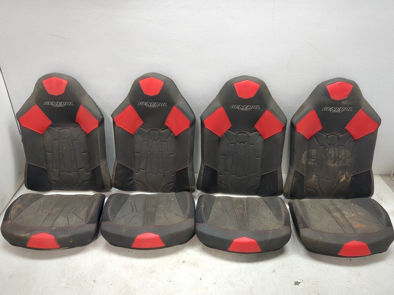 16-26 Polaris General 1000 Front Rear Seat Set 2686887-070