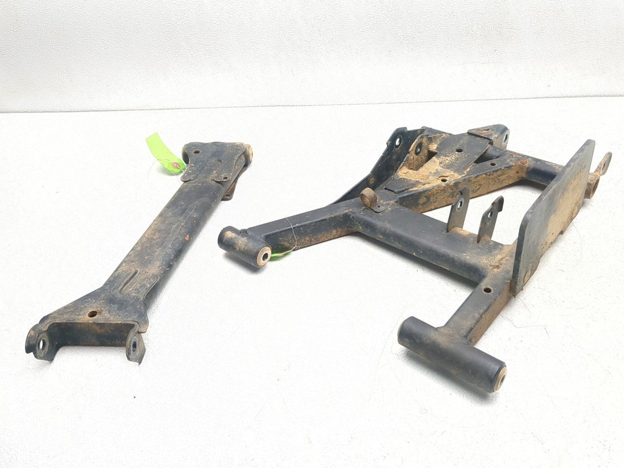 16-26 Polaris General 1000 Rear Left Upper Lower Control Arm Set