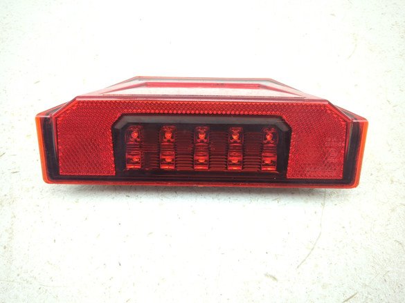 16-26 Polaris General 1000 Rear Taillight Brake Lamp 2411866