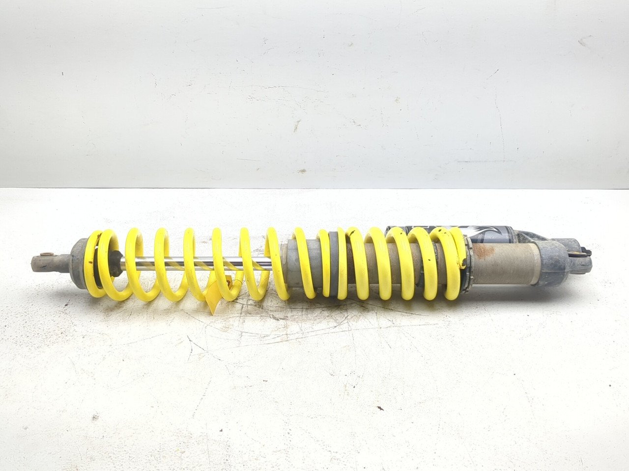 17-25 Can Am Maverick X3 XMR Turbo R Front Left Shock Absorber 706203318