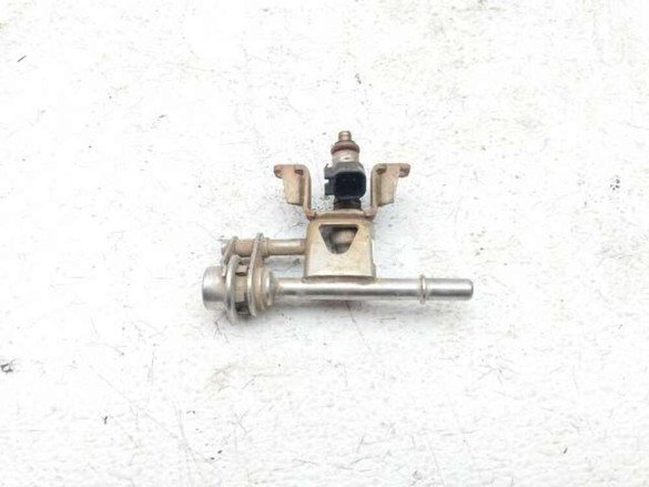 18 19 Polaris Ace 570 Fuel Injection Injector Rail W/ Injector