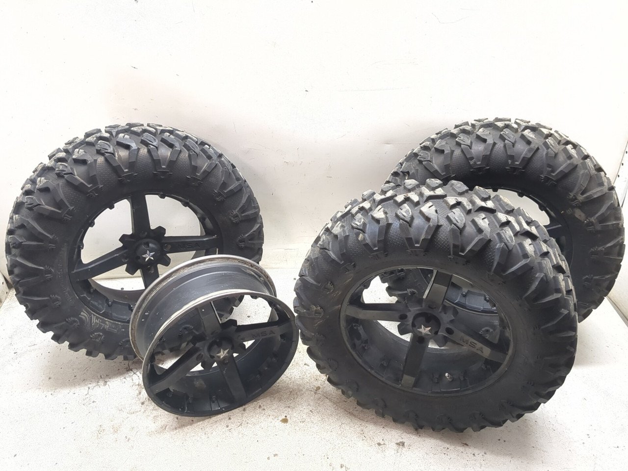 MSA M20 Kore Front Rear Tire 33X10-18R Wheel Rim 18X7.00 Straight Set